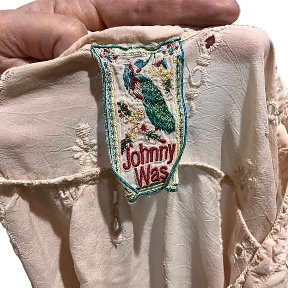 JOHNNY WAS Tunic Top Embroidered Eyelet Details Peach Size L/XL - Picture 8 of 9